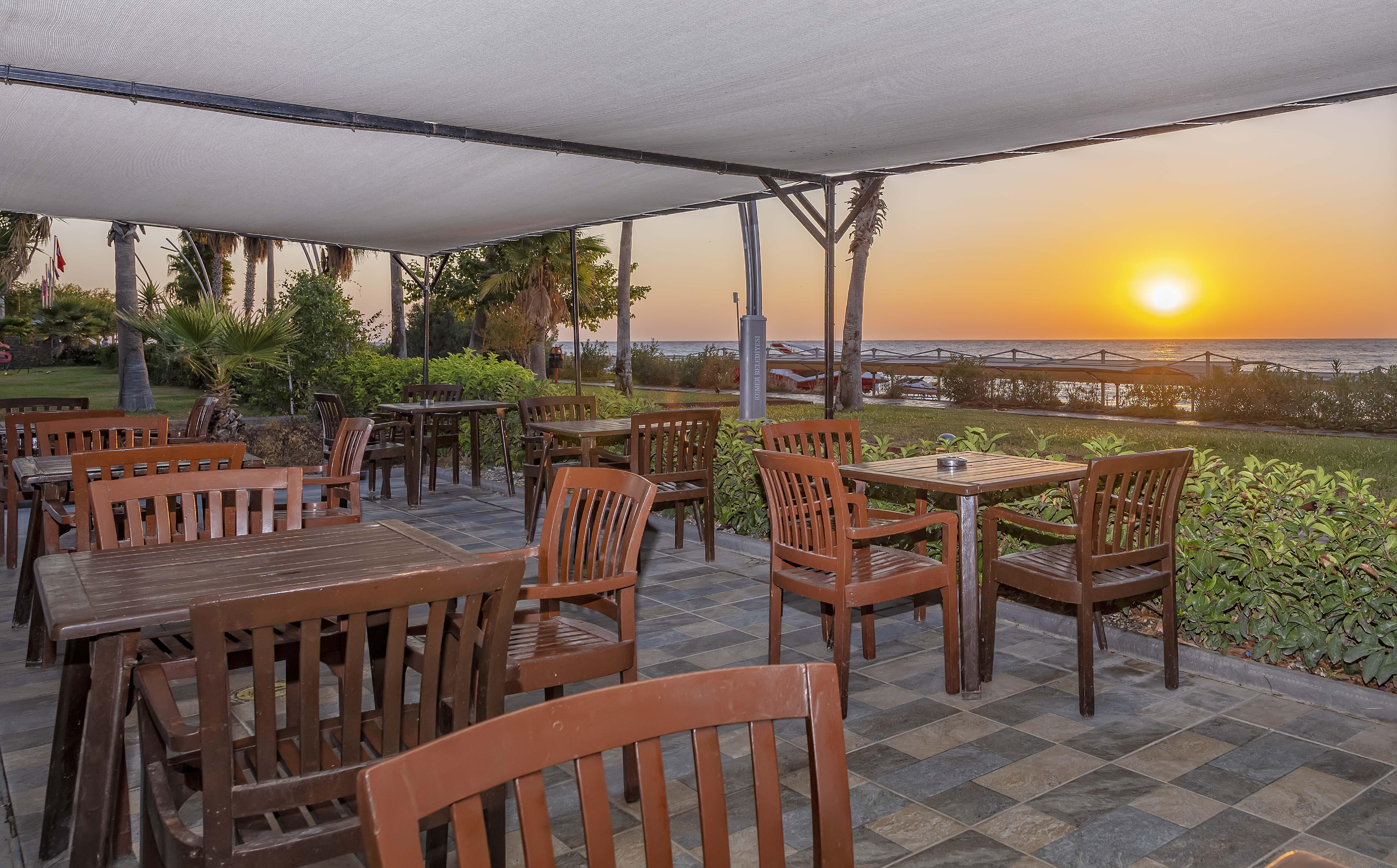 Labada Beach Hotel Camyuva ภายนอก รูปภาพ